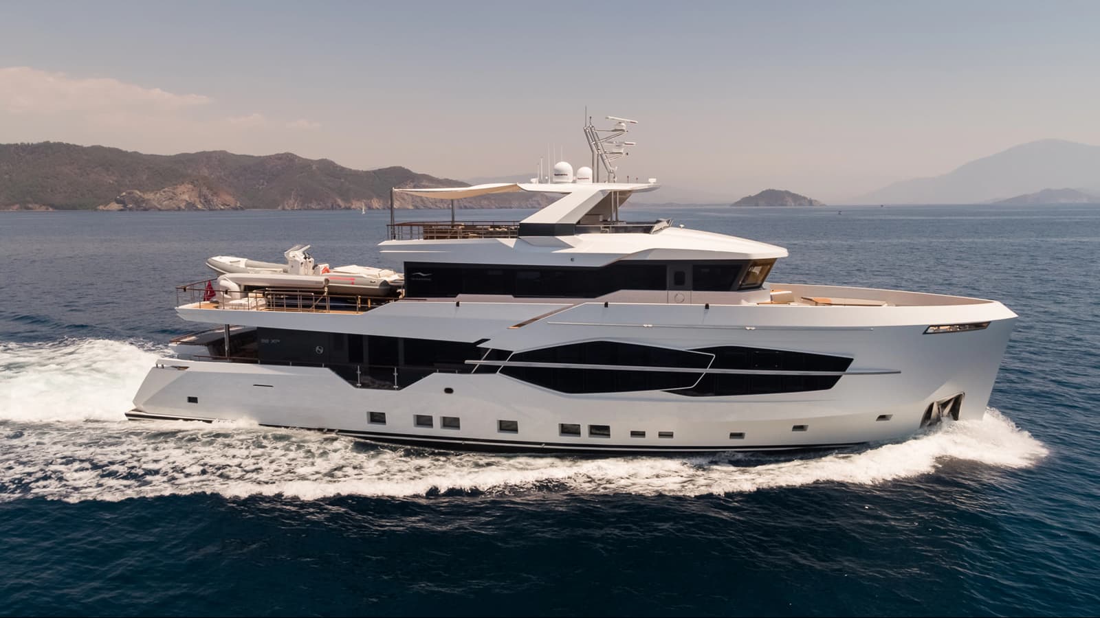 NUMARINE 32XP — NUMARINE 32XP